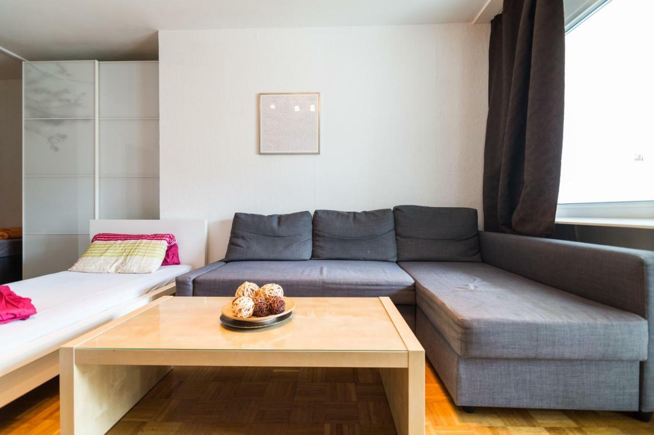 Altstadt Kurzestr دوسلدورف المظهر الخارجي الصورة