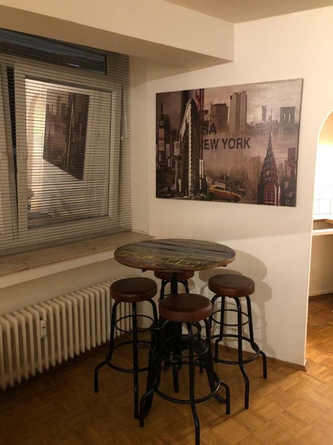 Altstadt Kurzestr دوسلدورف المظهر الخارجي الصورة