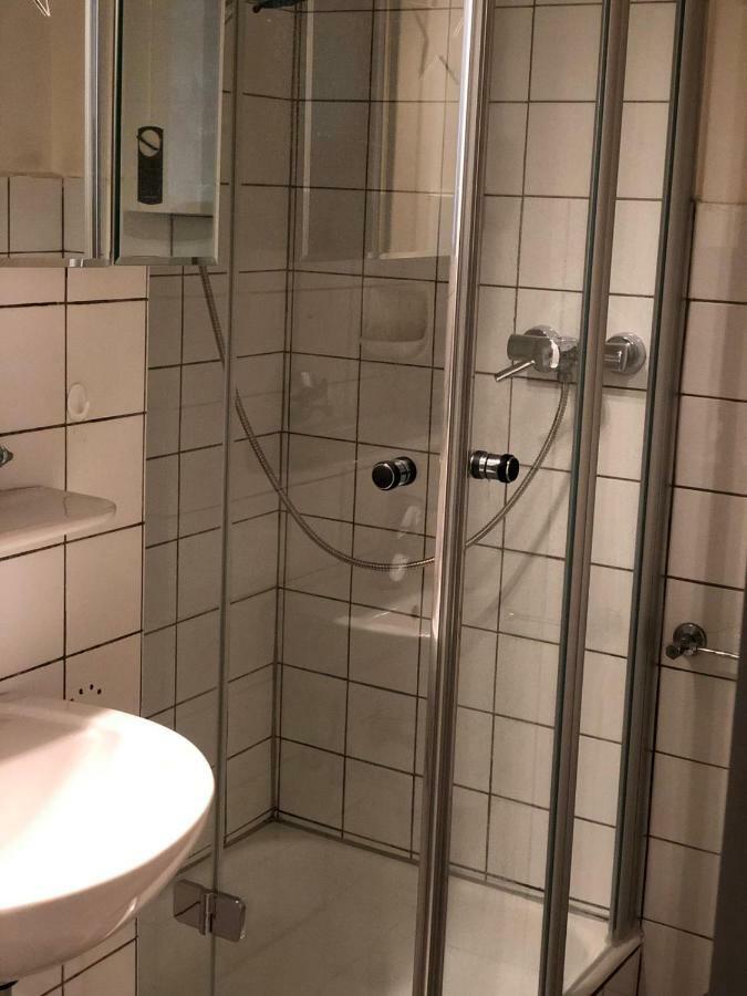 Altstadt Kurzestr دوسلدورف المظهر الخارجي الصورة